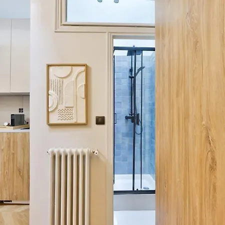 Elegant En Mezzanine - Parc Monceau Appartement